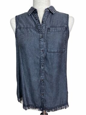 Rock & Republic Sleeveless Button-Up Denim Top